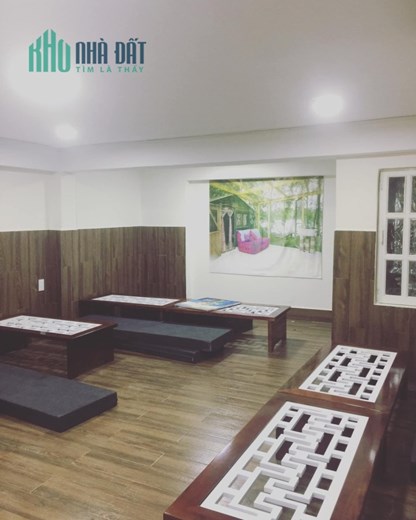 Bán nhà 4 tầng mặt đường Ngô Gia Tự TTTP Nha Trang