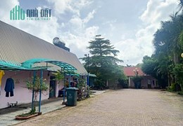 Mặt tiền đường Nguyễn Trãi, Cà Mau, ngang 28m, Phường 9, 2019m, giá 29 tỷ.