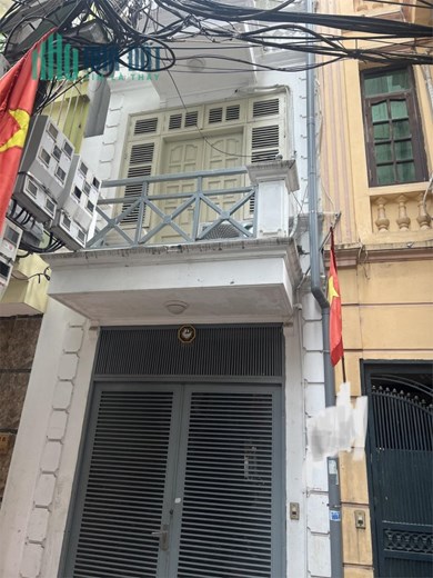 Ngõ 29 Võng Thị, Tây Hồ. 33 m2, 5 tầng, vài bước ra hồ Tây, nhỉnh 4 tỉ