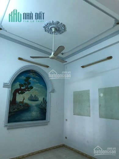 Bán nhà và xưởng sản xuất ngay ngã tư 4 xã 20 x 16 ( 3 lầu ) giá 22,5 ty