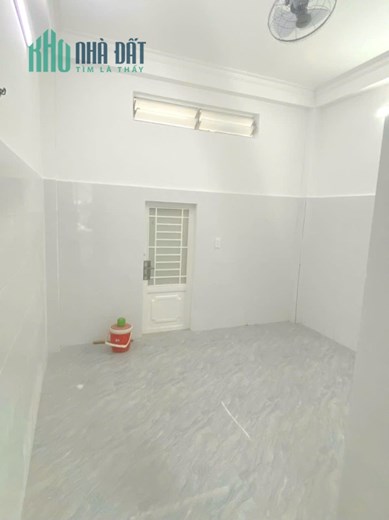 Cho thuê NNC MT đường nhánh Dương Bá Trạc P1.Q8. Giá 20 triệu