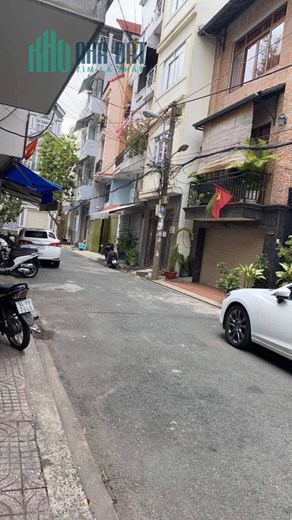 CHO THUÊ NHÀ NGUYÊN CĂN HẺM RỘNG 8M, TRUNG TÂM PHƯỜNG 13, QUẬN TÂN BÌNH