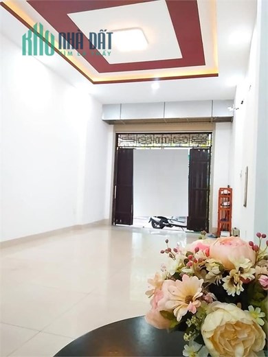 Cho thuê mặt bằng 1t2l kính đẹp đường trương công định, tpvt