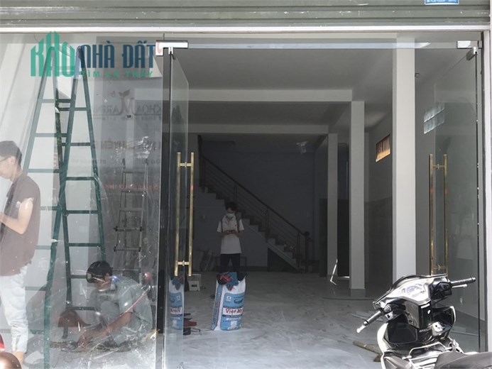 Cho thuê mặt bằng 1 trệt 2 lầu đường Trương Công Định, TPVT