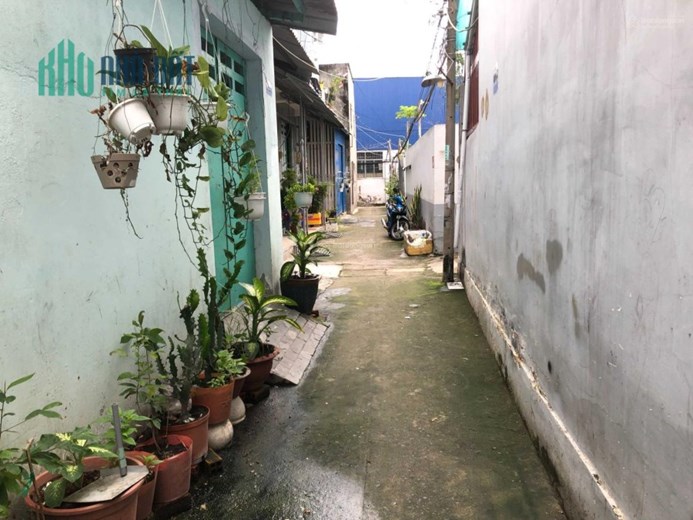 Chính chủ cần bán nhanh căn nhà HXH đường Phú Định, phường 16, Quận 8