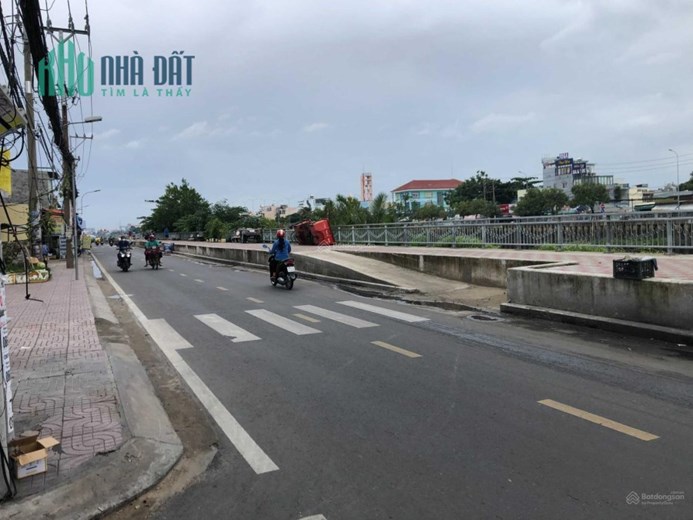 Chính chủ cần bán nhanh căn nhà HXH đường Phú Định, phường 16, Quận 8