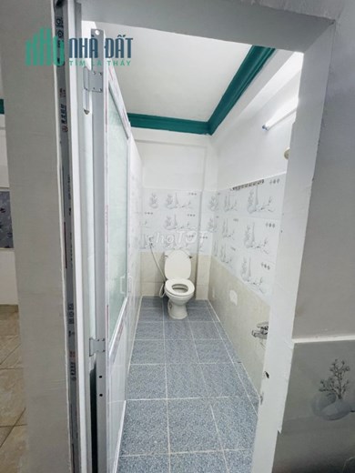 Cho thuê lại Phòng mới có khóa vân tay, mặt tiền đường số 8, Bình Tân
