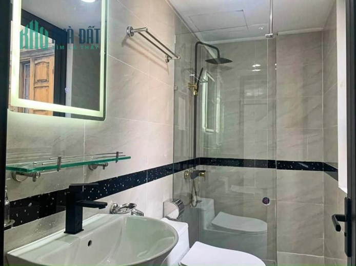 Có 1 không 2 ! Xuân La, 5 Tầng mới, 40m2, nội thất tiền tỷ, sổ riêng, gần hồ, chỉ nhỉnh 4 tỷ
