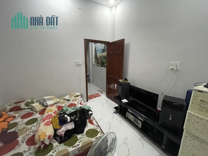 CẦN BÁN GẤP GIẢM NHANH 500TR GIÁ MỚI 3TỶ2 - HXH 10M - 2PN - NHÀ MỚI