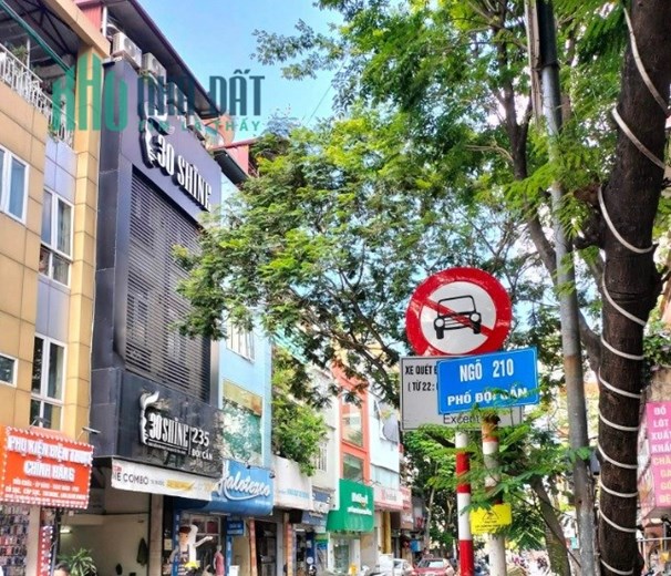 O94 lO7 l689. Bán nhà Quận Ba Đình, Đội Cấn 68 mét vuông, 3 tầng, giá rẻ hơn 8 tỉ