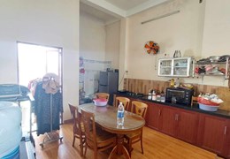 Nhà mặt tiền đường 475 phước long B, DT 73m đúc 4 tầng giá tốt