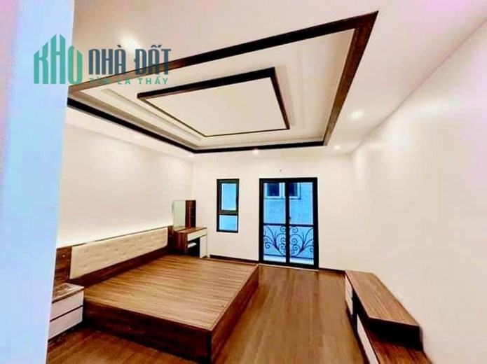 CẦN BÁN GẤP NHÀ 5 TẦNG GẦN CHỢ MƠ QUẬN HAI BÀ TRƯNG DT:35M2 x 5 TẦNG x 3 NGỦ x MT:4M x 50M RA MẶT