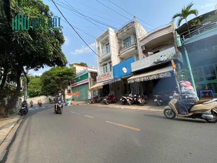 Nhà Mới Mặt Tiền 4Mx17M 3Tầng Tân Sơn Nhì Quận Tân Phú.