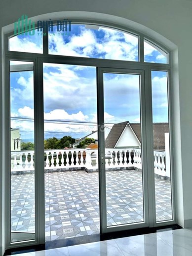 CHÍNH CHỦ BÁN NHÀ 1 TRỆT 1 LẦU GIÁ TỐT MẶT TIỀN YMOAN-TT BUÔN MA THUỘT
