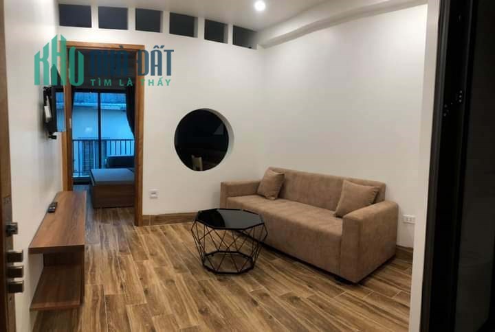 Bán CHDV Lạc Long Quân 112/120m2 * 10 tầng thang máy, 31 phòng khép kín full nội thất, hạ chào tổng
