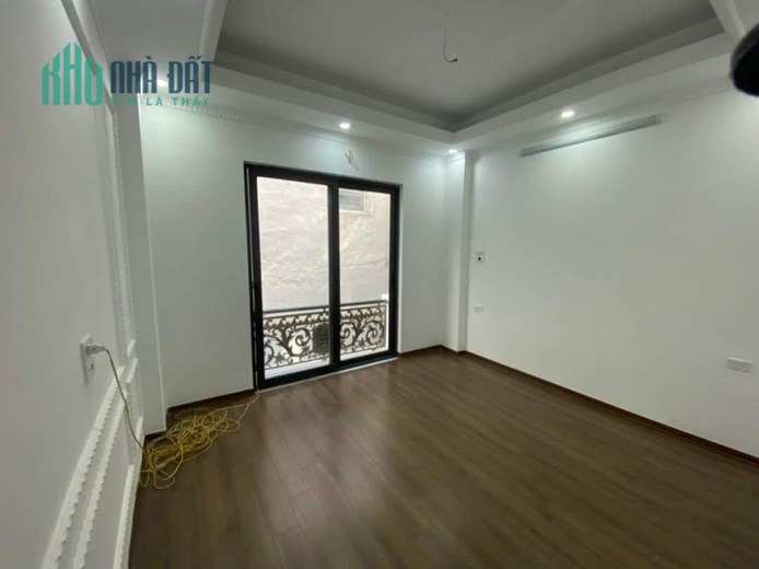 NGHI TÀM, Ô TÔ TRÁNH, THANG MÁY NHẬP, DINH DOANH ĐỈNH 10.6 TỶ