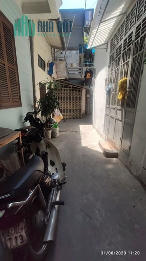 BÁN NHÀ NGÕ PHỐ KHÂM THIÊN ĐỐNG ĐA HN. NHÀ ĐẸP 3 TẦNG 3 NGỦ. GIÁ CHỈ 100TR/M2