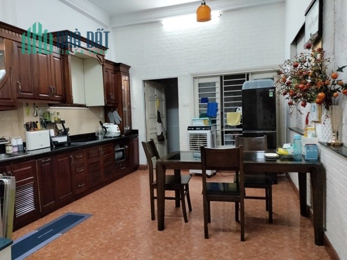 Siêu rẻ, Bán nhà Trường Chinh, Đống Đa, 106m2, rộng 7m xây CCMN giá 7.7 tỷ