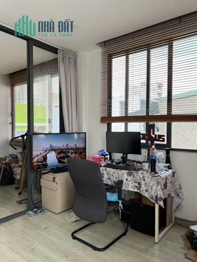 Bán nhà Q3 HXH 50m2 ngang 4m, 5 tầng đẹp BTCT sát MT Lê Văn Sỹ, 8.1 tỷ