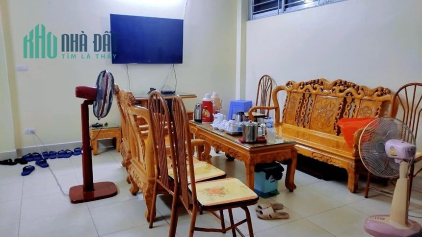 💥Bán nhà riêng Dịch Vọng, Cầu Giấy 63m 4T, 20m ra phố, chỉ 5.5 tỷ💥