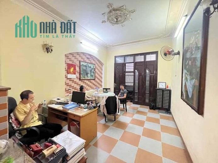 Bán Nhà Phố Hồ Tùng Mậu 56m2 x 4 tầng, gần Phố, ngõ nông, 4 phòng ngủ, ở ngay hoặc đầu tư xây ccmn