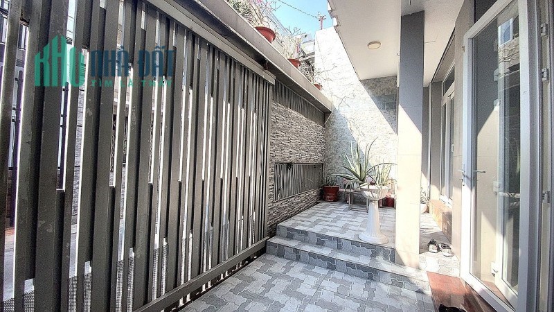 BÁN NHÀ TÂN BÌNH HXH 110M2 OTO VÀO NHÀ 5 TẦNG NGANG 7,6M HIẾM VÕ THÀNH TRANG 13.5 TỶ.