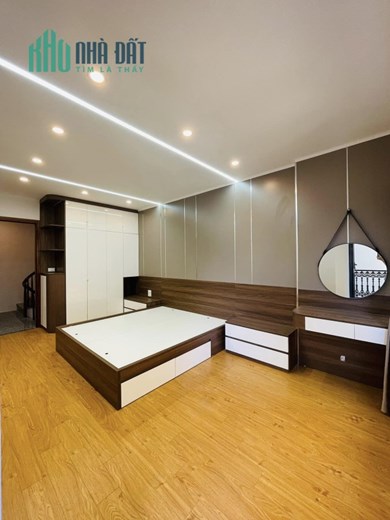 Bán nhà Thịnh Liệt, Giáp Nhị 34m, 5 tầng, lô góc, thoáng đẹp, hiện đại, nội thất, 3.95 tỷ