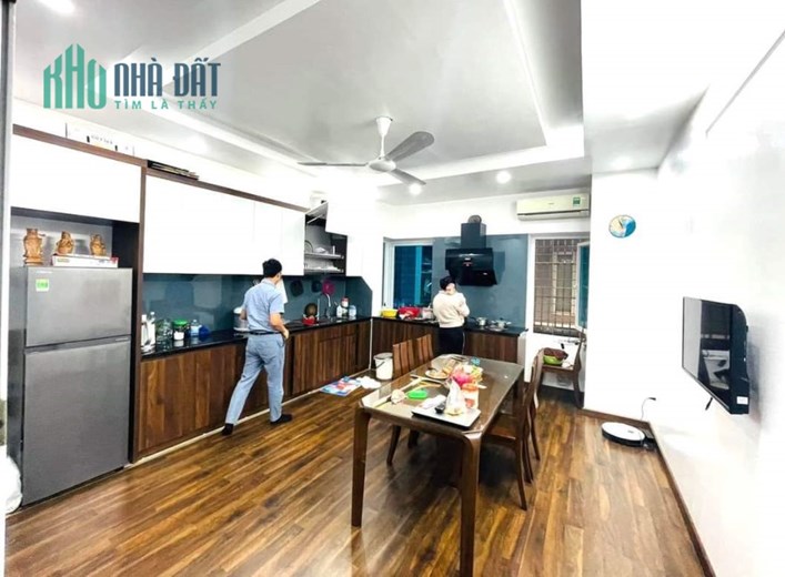 Liền kề KĐT Xa La gần chợ Xa La kinh doanh đỉnh 55m2 chỉ 8.38 tỷ. LH 0989.62.6116