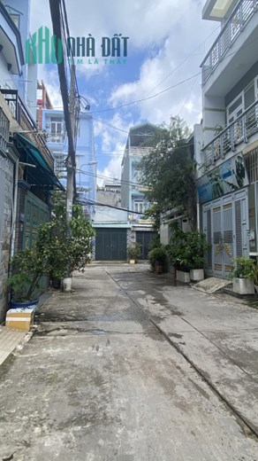 GẤP GẤP KHẨN CÂP BÁN NHÀ ĐƯỜNG ĐINH TIÊN HOÀNG CHÍNH CHỦ 70 NĂM 67M GIÁ 5.5 TY