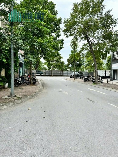 E cần bán căn Liền Kề Trần Hữu Dực - Mỹ Đình, 61m2, 4 tầng thô - 9.7 tỷ