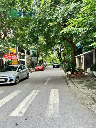 E cần bán căn Liền Kề Trần Hữu Dực - Mỹ Đình, 61m2, 4 tầng thô - 9.7 tỷ