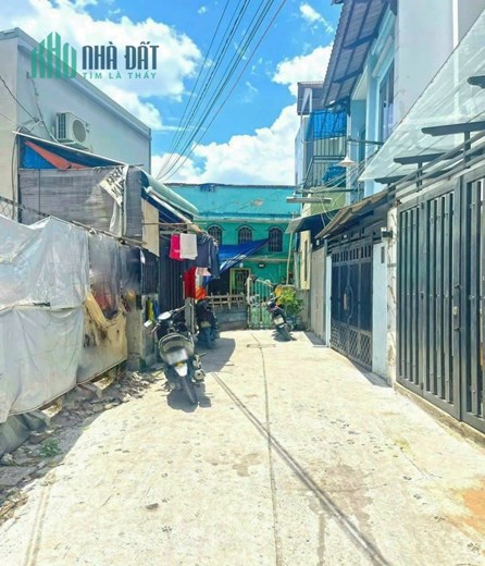 Bán nhà Gò Vấp, 50m2, hẻm oto thông, 3 tầng chỉ 4.4 tỷ thương lượng