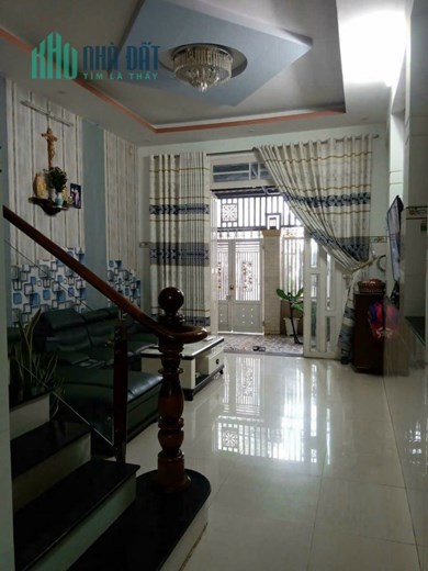 Bán nhà Gò Vấp, 50m2, hẻm oto thông, 3 tầng chỉ 4.4 tỷ thương lượng