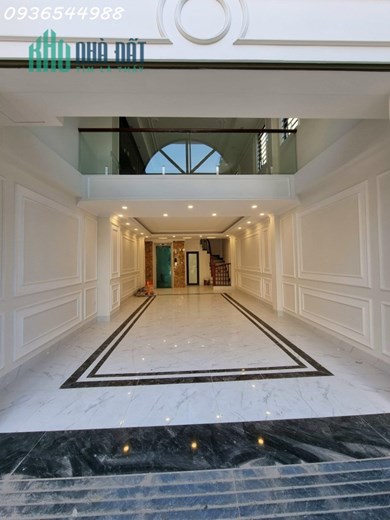 Cần tiền hạ giá sốc nhà 6 tầng Thạch Bàn, gara, thang máy, chỉ 6 tỷ
