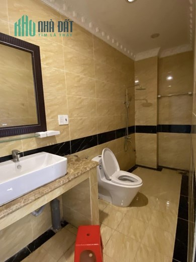 Bán Gấp 4x11m, 44m2, 2 Tầng, hẻm 4m - 2.7 tỷ - Bùi Quang Là P12