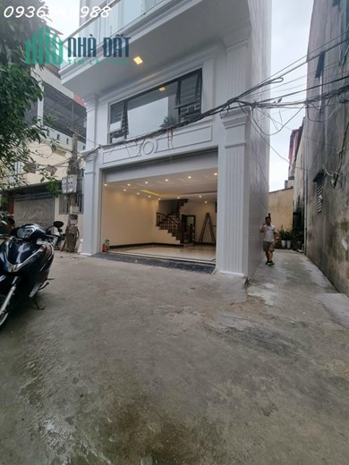 Bán nhà 6 tầng Thạch Bàn, gara, lô góc, chỉ 5.8 tỷ