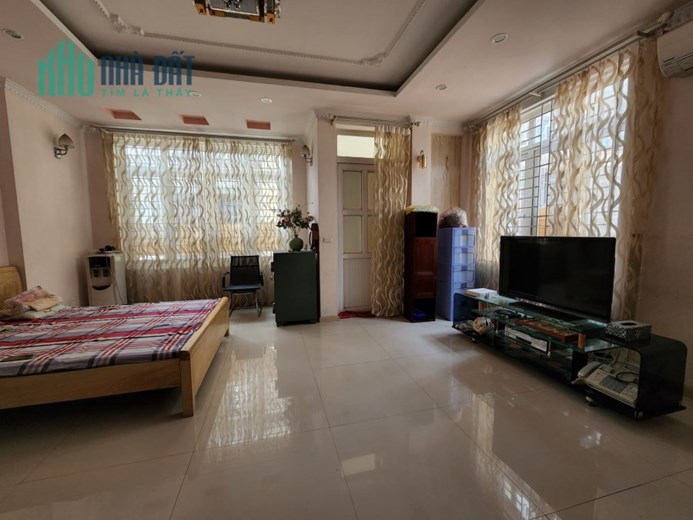 Bán CCMN cho thuê dòng tiền 157m2 x7 tầng thang máy chỉ 23 tỷ Yên Hòa 10m mặt tiền, 20m ra phố