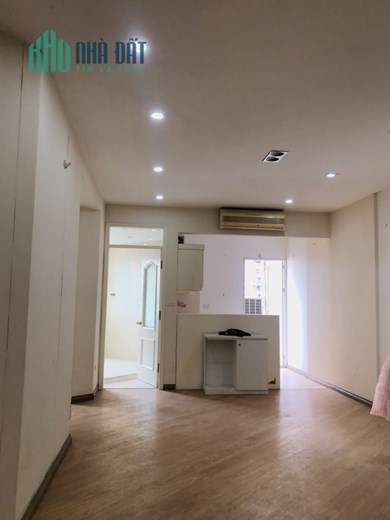 Hàng Hiếm! Tầng đẹp diện tích 122m2 3PN giá 4.4 Tỷ tòa  24T1 Hoàng đạo thúy