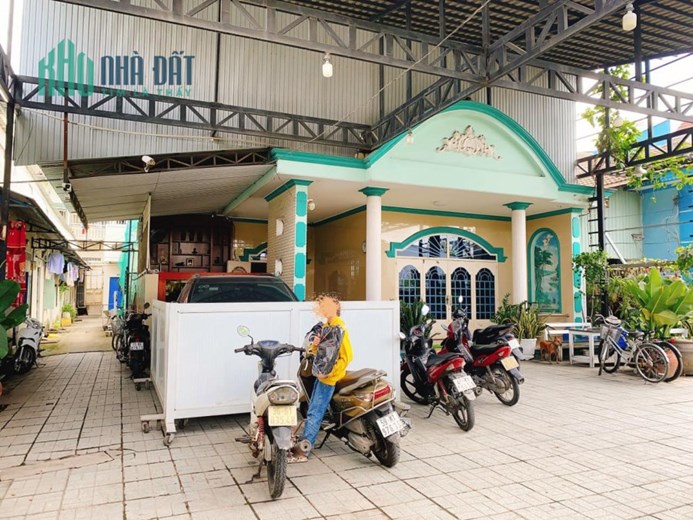 Bán nhà trọ VƯỜN LÀI Phường AN PHÚ ĐÔNG quận 12, 1101m2, 39 phòng, giá chỉ 42 tỷ