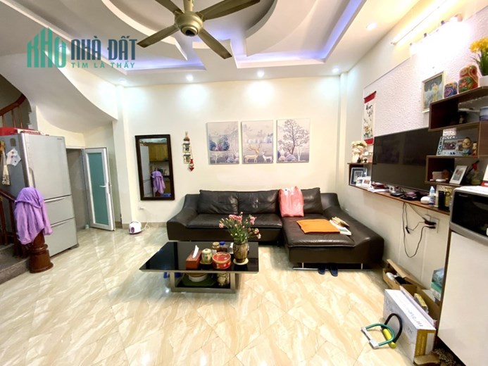 Bán nhà phố Tô Vĩnh Diện, ô tô, nhà đẹp, dân xây, 170m, 15 PN,  ở,  cho thuê, 16.8 tỷ