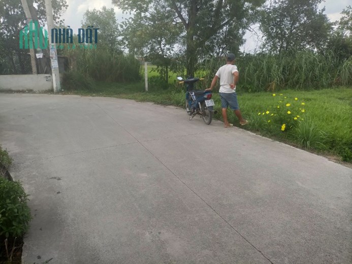 CHÍNH công ty GỬI BÁN khu đất 4,5X38, SHR,FULL THỔ CƯ, giá chỉ NGỘP CHỈ 1TY150