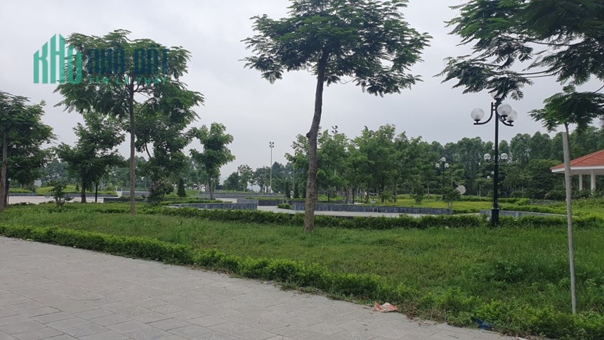BÁN ĐẤT TẶNG NHÀ C4 Ở NGAY BỒ ĐỀ_ LONG BIÊN 45 M2 C- GIÁ ĐẦU TƯ