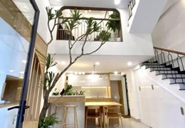 BÁN GẤP NHÀ 5 TẦNG NGÕ 22 PHÚ VIÊN( BỒ ĐỀ_ LONG BIÊN) GẦN CẦU CHƯƠNG DƯƠNG 40M2 _ CHỈ 4 TỶ