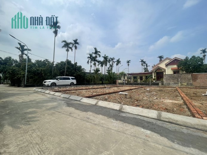 Cần tiền bán nhanh lô đất sát khu đô thị Vinhomes Dương Kinh