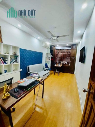 Thái Thịnh 43m x  5tàng x mt  3.1 m giá 6.1 tỷ Đống Đa
 
Ô TÔ TRÁNH 30M - MẶT NGÕ KINH DOANH THÔNG