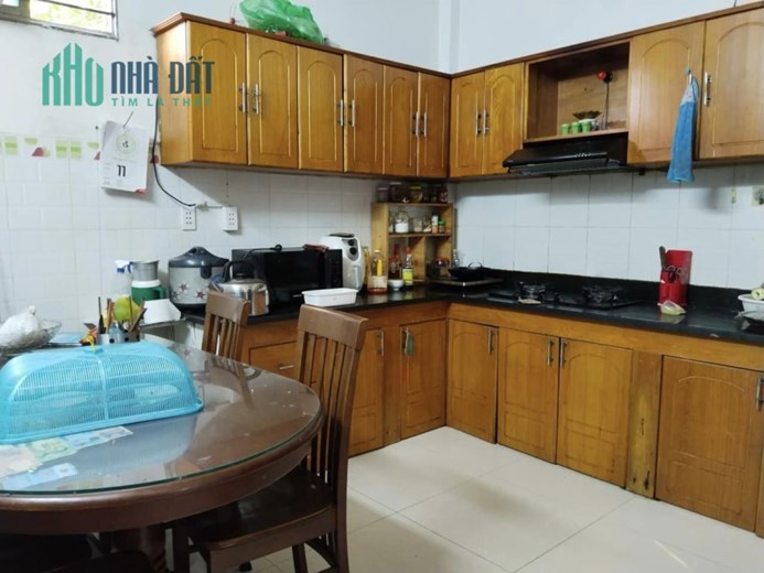 NGANG HIẾM 6,5M-80M2-HXH- TT Q7-CÁCH LÂM VĂN BỀN 30M- NHỈNH 5TỶ-0909615591
