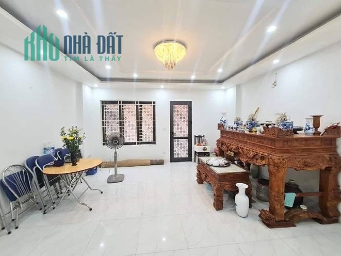 Bán nhà phố Vương Thừa Vũ, 20m ô tô ngõ thông, nhà dân xây, 125m, 12 tỷ
