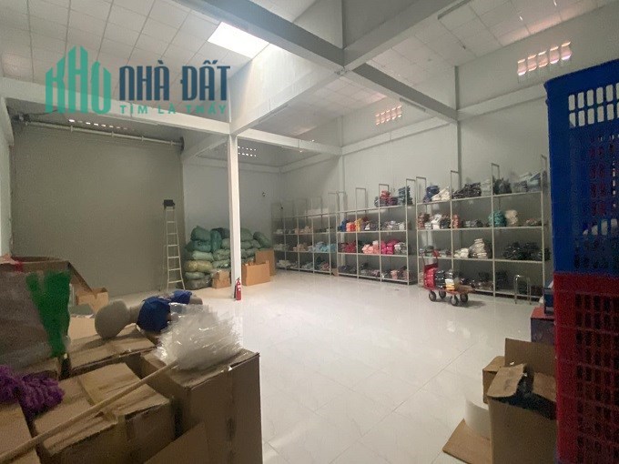 Bán nhà MT KD hạ chào bằng đinh giá ngân hàng Phan Văn Hớn, TTN, Q12, 250m2.