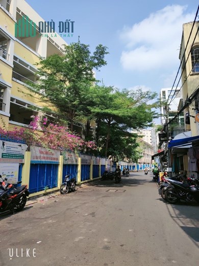 Bán nhà HXH đường Hoàng Diệu thông ra Nguyễn Văn Trỗi, DT: 4.1x20m, 2 Tầng cũ, 9,95 tỷ