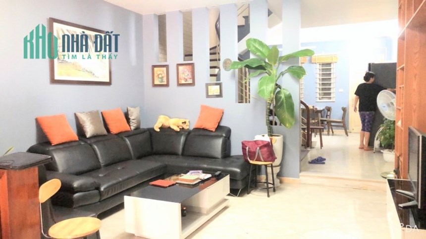 Bán nhà phố Khương Trung, ô tô, view hồ, ở vip, kd đỉnh, 60m, mt 7m, nhỉnh 8 tỷ